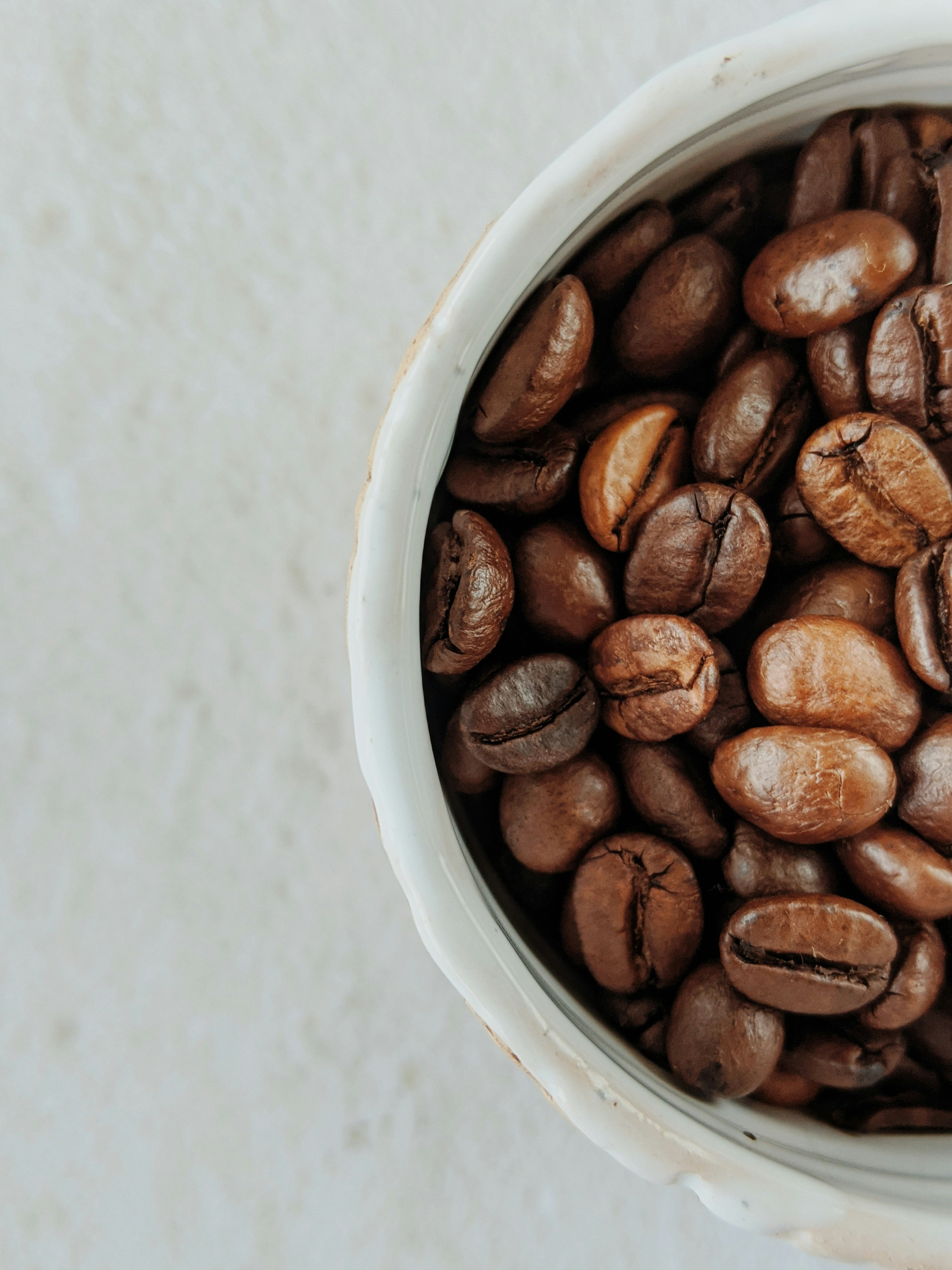 Roasted coffee beans